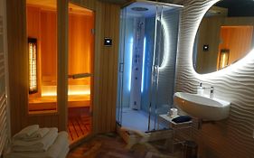 Holiday Homes - Mini Spa - Nemi